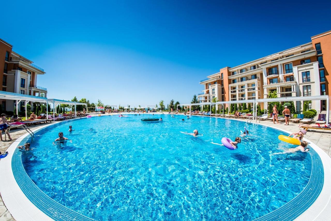 סאני ביץ' Prestige Sands Resort מראה חיצוני תמונה